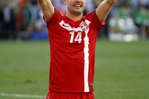 jovanovic slavi gol tri prsta srbija nemacka sp2010 juzna afrika