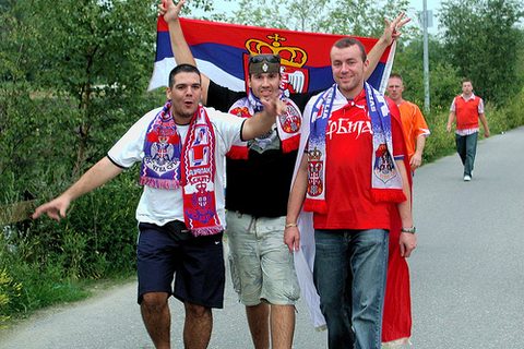 Tri navijaca Srbije
