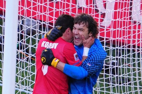 Stojković Brani PENAL!
